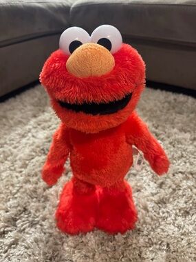 Sesame Street Elmo Slide Singing & Dancing 14-inch Pretend Play, Interactive Toy